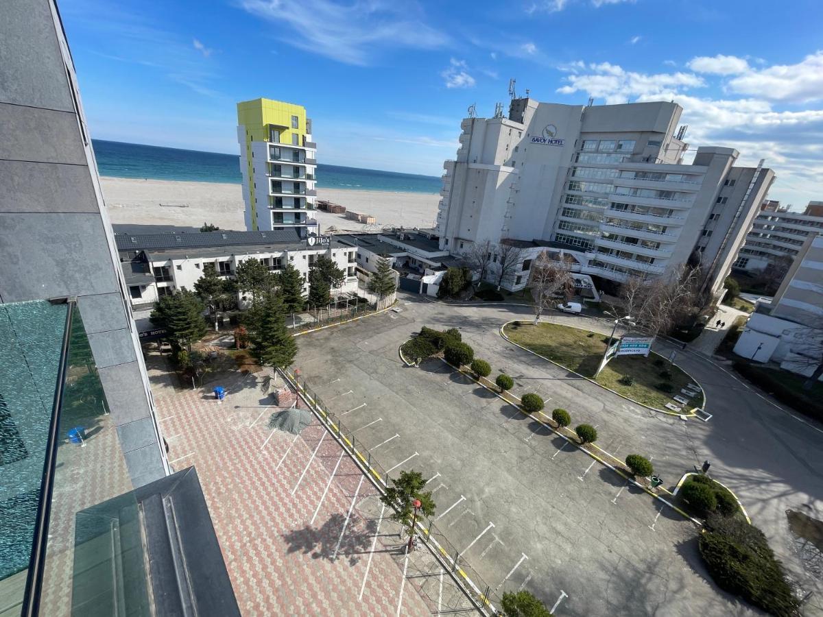 Blue Bike Seaview Apartment Mamaia Buitenkant foto